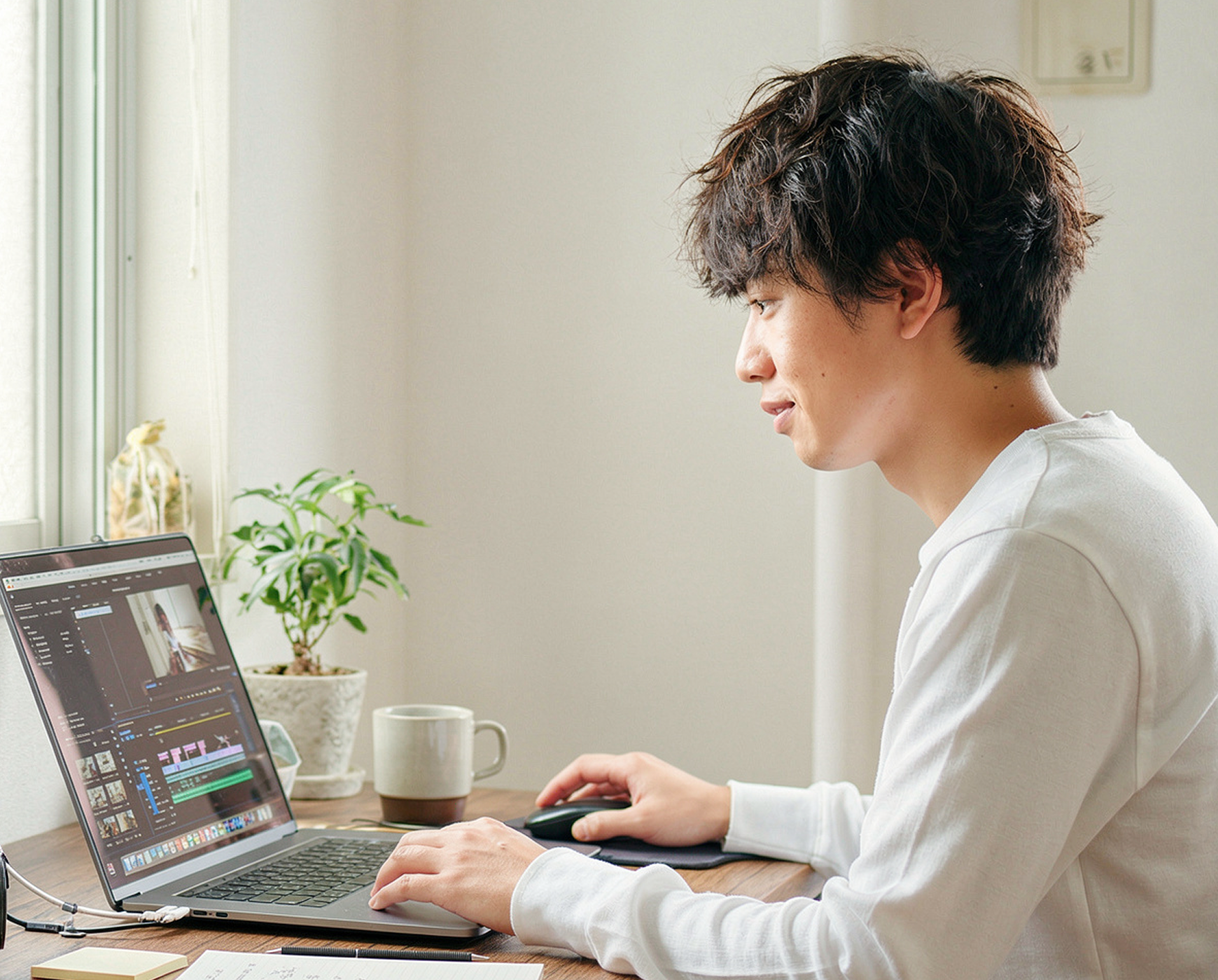 動画クリエイター